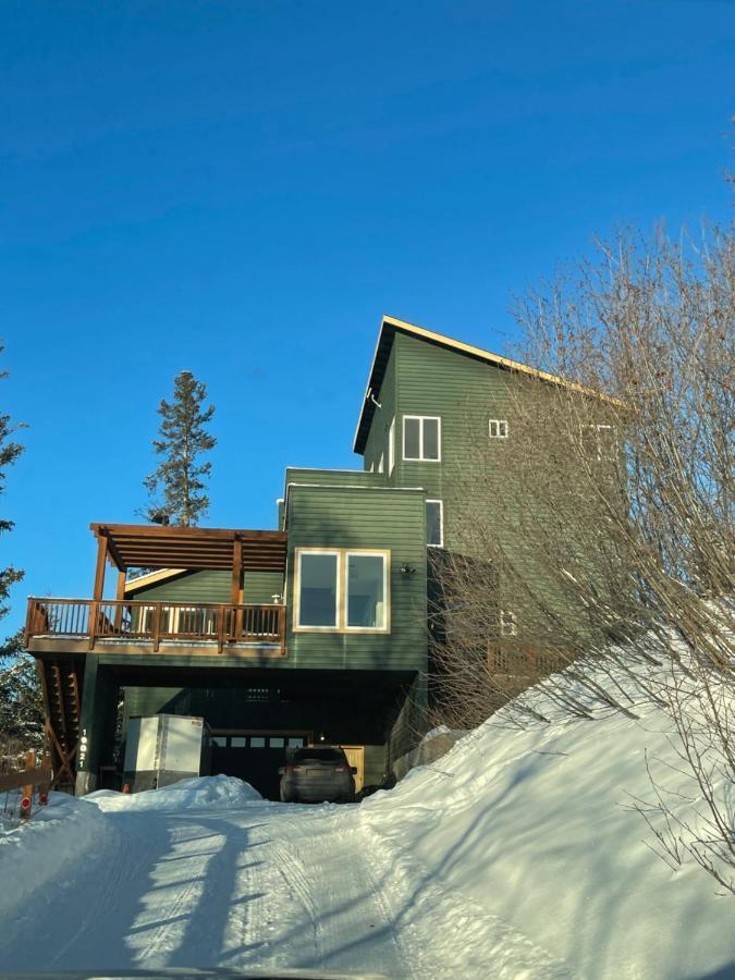 Frenchy'S Adventure Bed And Breakfast Анкоридж Екстер'єр фото