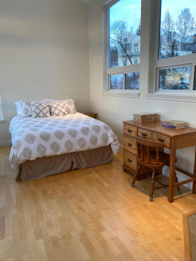 Frenchy'S Adventure Bed And Breakfast Анкоридж Номер фото