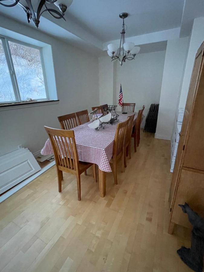 Frenchy'S Adventure Bed And Breakfast Анкоридж Екстер'єр фото